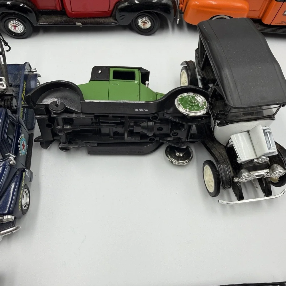 Vintage Model Cars/Trucks Lot‎ For Parts Repair Or Restore READ DESCRIPTION